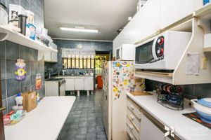 Image 26 - 197097