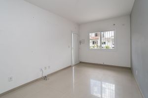 Image 3 - 197225