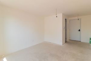 Image 2 - 197229
