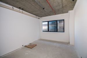 Image 1 - 197313
