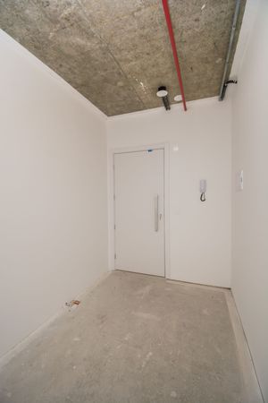 Image 4 - 197313