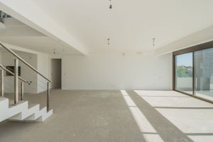 Image 3 - 197333