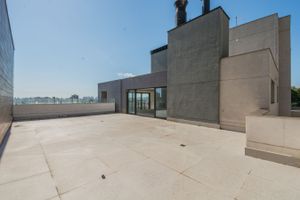Image 44 - 197333
