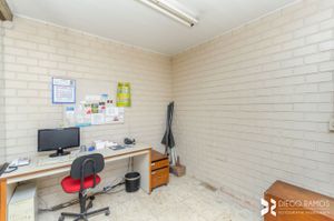 Image 4 - 197350