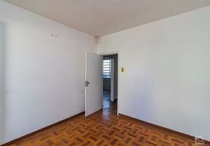 Image 7 - 197599