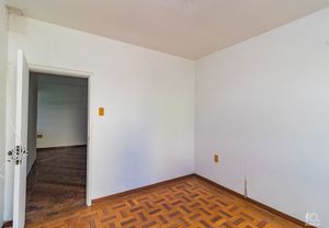 Image 8 - 197599