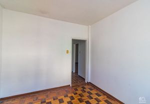 Image 14 - 197599