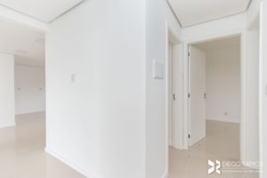 Image 12 - 197786