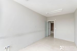 Image 9 - 197871