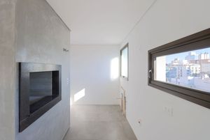 Image 9 - 197877