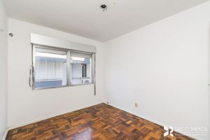 Image 9 - 197906