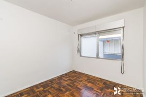 Image 10 - 197906