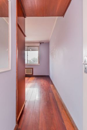 Image 9 - 197982