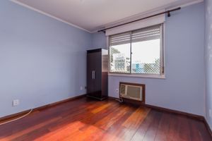 Image 12 - 197982
