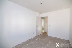 Image 10 - 197993