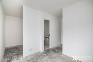 Image 13 - 198182