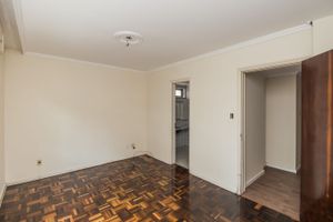 Image 11 - 198293