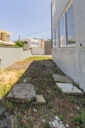 Image 34 - 198402
