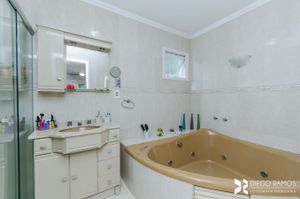 Image 11 - 198423