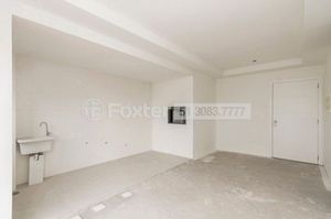 Image 3 - 198425