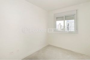 Image 6 - 198425