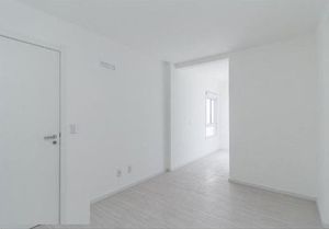 Image 4 - 198463