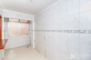 Image 14 - 198616