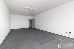 Image 20 - 198816