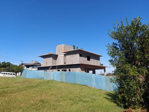Image 18 - 199052