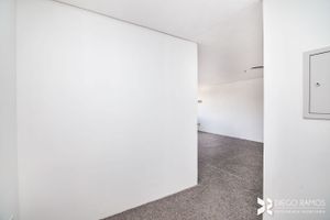 Image 11 - 199087