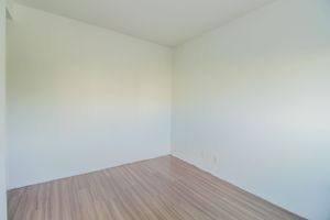 Image 14 - 199094