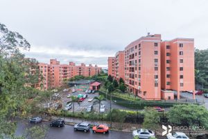 Image 13 - 199106