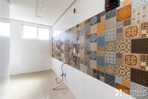 Image 11 - 199362