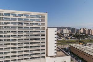 Image 21 - 199842