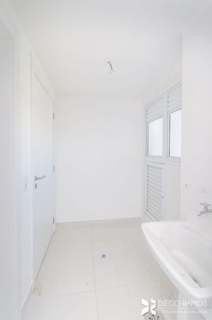 Image 21 - 199844