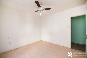 Image 10 - 199857
