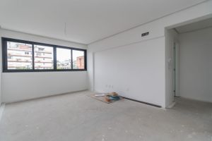 Image 0 - 199956