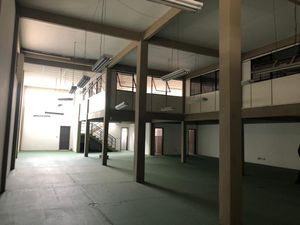 Image 6 - 200028