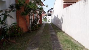 Image 6 - 200200
