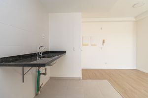 Image 25 - 200232