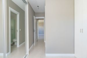 Image 17 - 200337