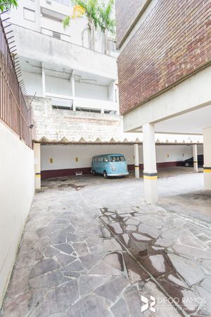 Image 22 - 200382