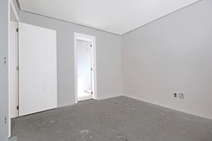 Image 19 - 200793