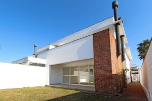 Image 23 - 200793