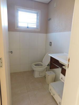 Image 32 - 201202
