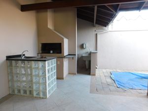 Image 5 - 201202
