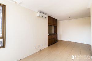 Image 3 - 201221