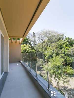 Image 13 - 201295