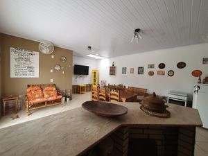 Image 23 - 201438