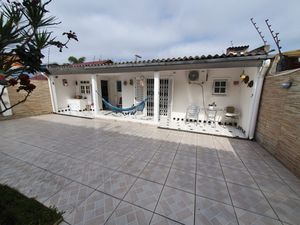 Image 21 - 201438